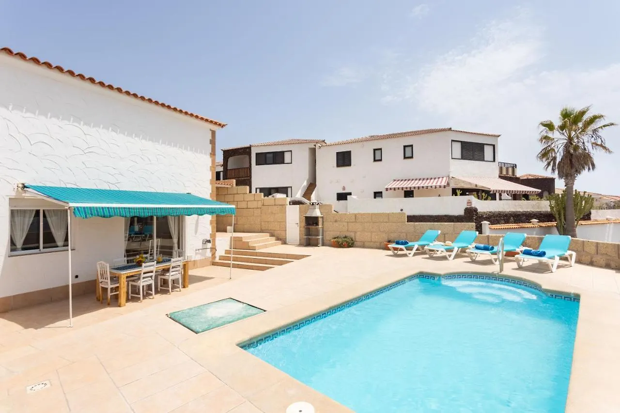 Casa Higo: Ocean View Villa with Private Pool and Family-Friendly Amenities Poris de Abona