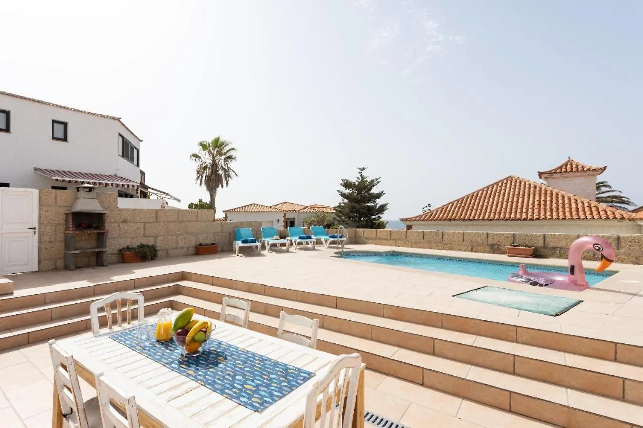 Casa Higo: Ocean View Villa with Private Pool and Family-Friendly Amenities Poris de Abona Spain