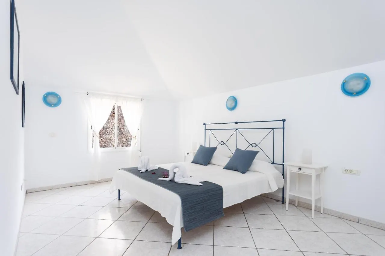 Casa Higo: Ocean View Villa with Private Pool and Family-Friendly Amenities Poris de Abona