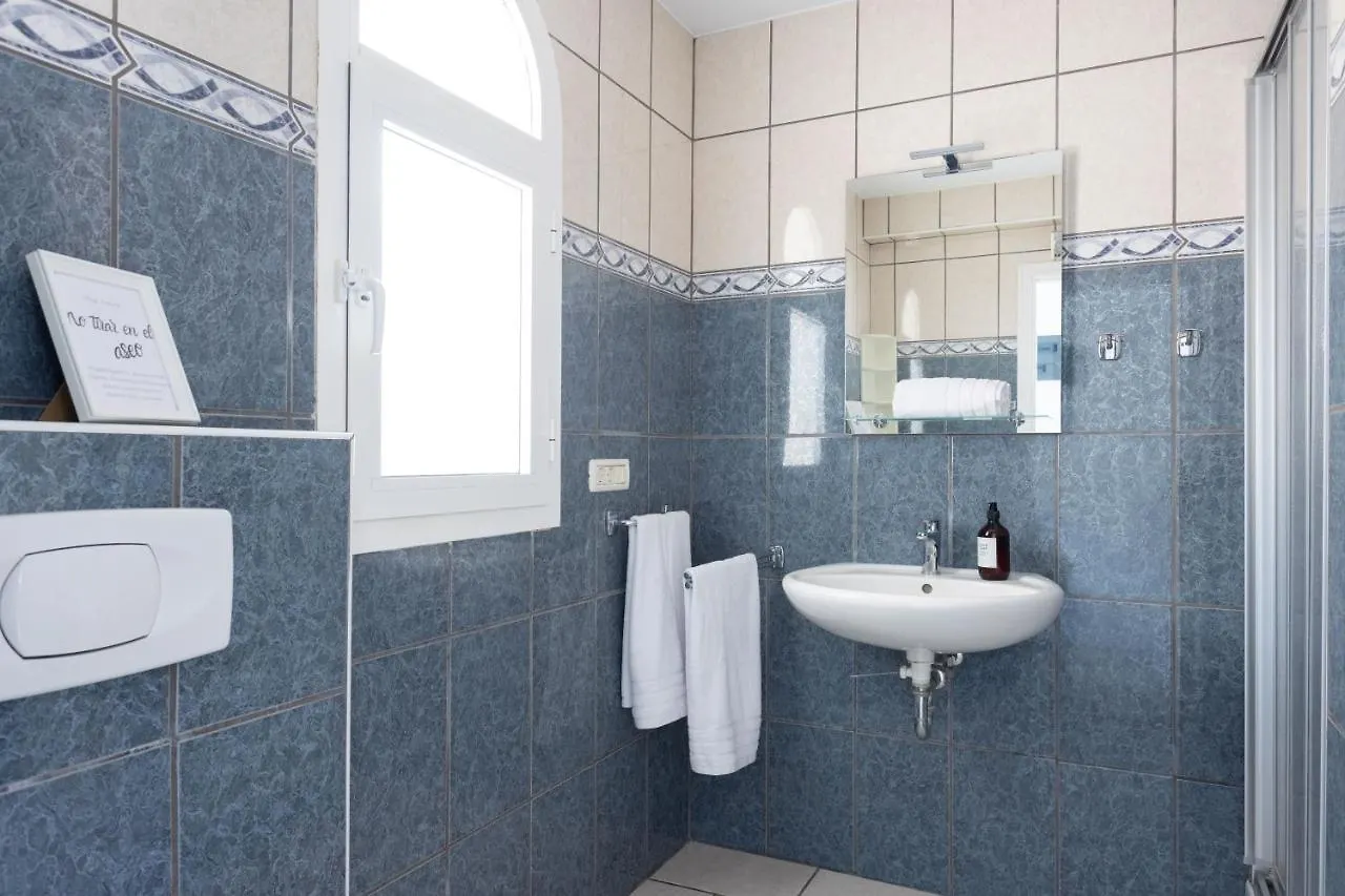 Casa Higo: Ocean View Villa with Private Pool and Family-Friendly Amenities Poris de Abona