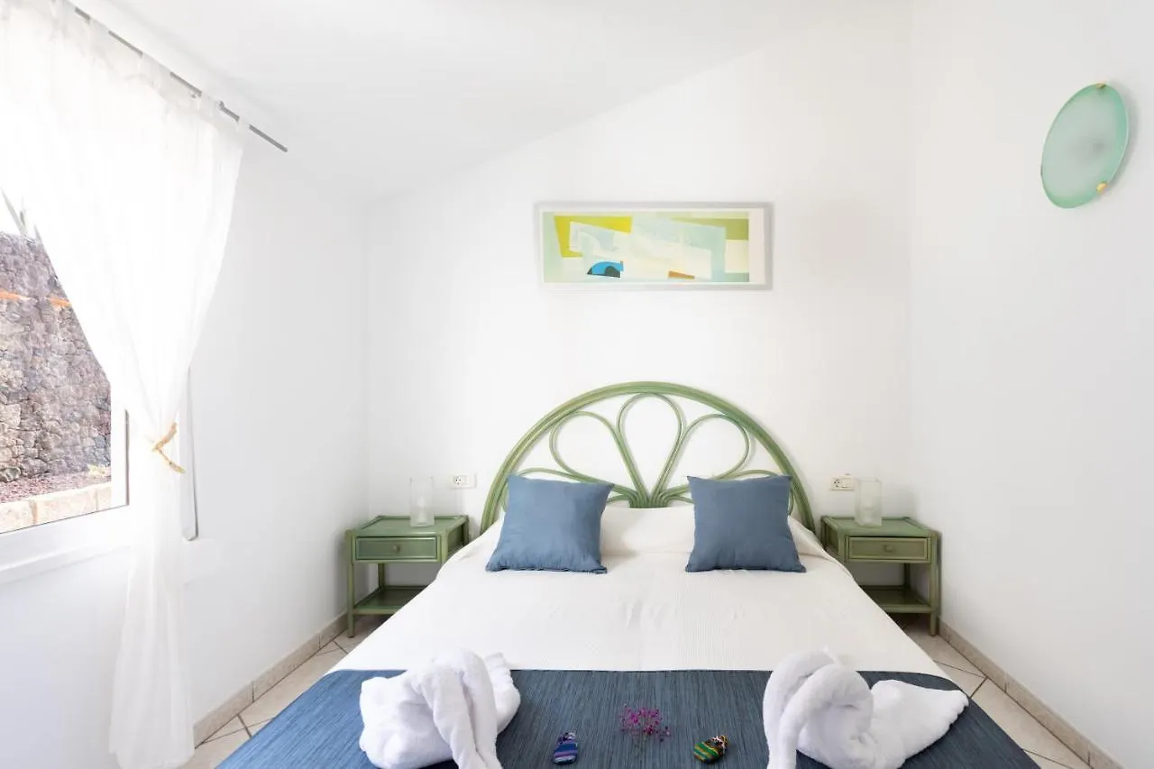 Casa Higo: Ocean View Villa with Private Pool and Family-Friendly Amenities Poris de Abona 0*,