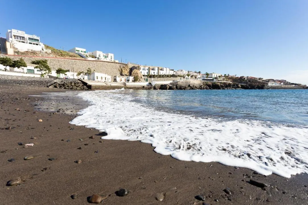 Casa Higo: Ocean View Villa with Private Pool and Family-Friendly Amenities Poris de Abona